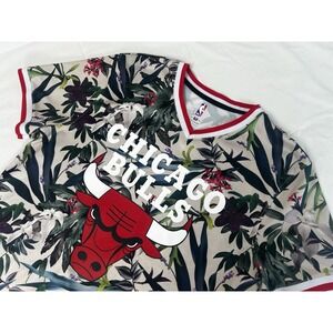 Chicago Bulls Mesh Floral  T-Shirt Men's XL Extra Large NBA‎ Basketball
